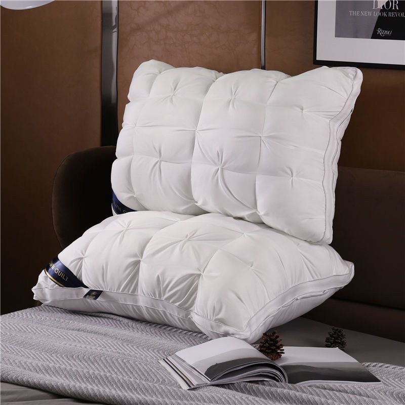 Signature Deluxe Hilton Pillow